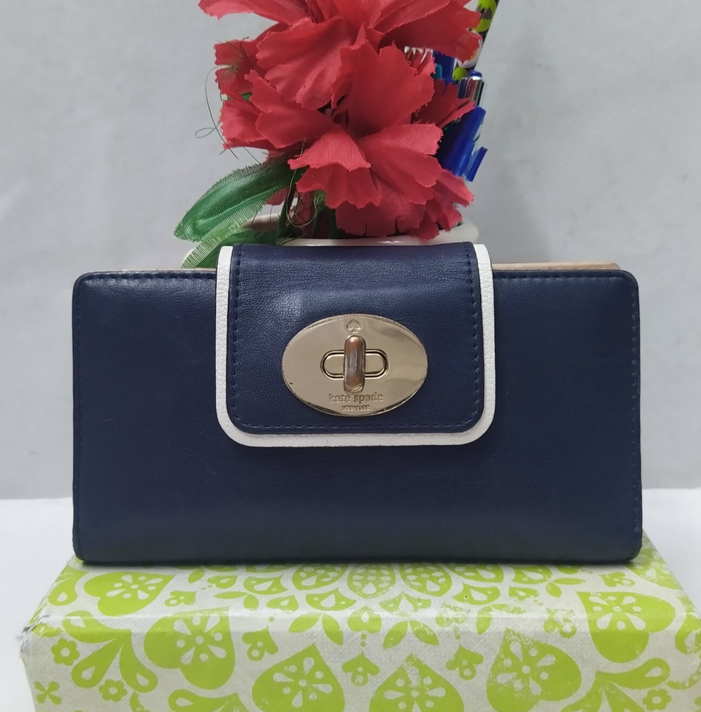 Kate Spade Navy Turnlock Continental Wallet
